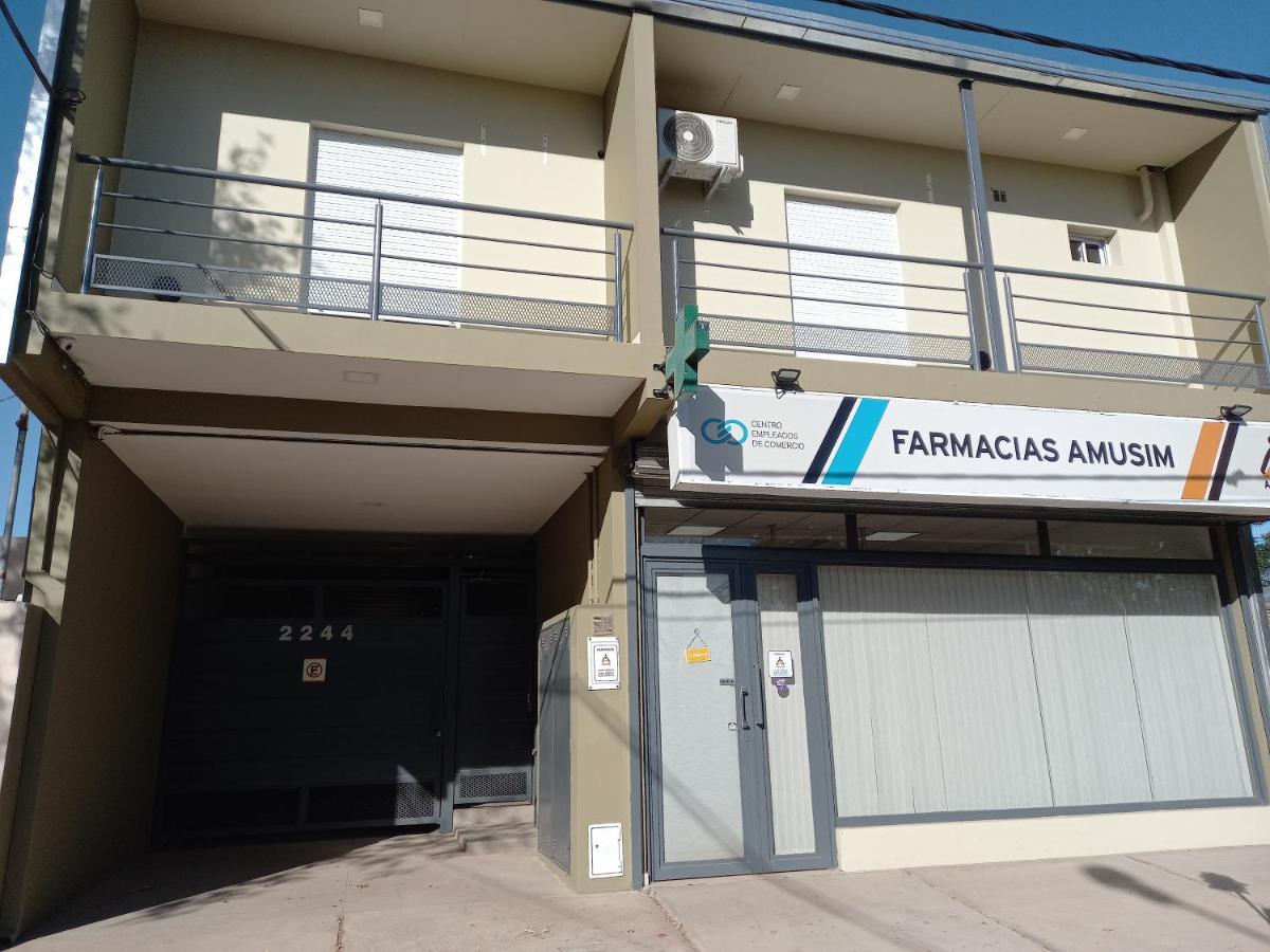 Departamentos Temporarios Raul B. Diaz Apartman Santa Rosa  Kültér fotó