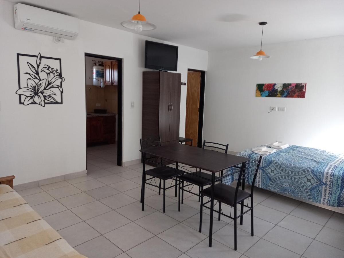 Departamentos Temporarios Raul B. Diaz Apartman Santa Rosa  Kültér fotó
